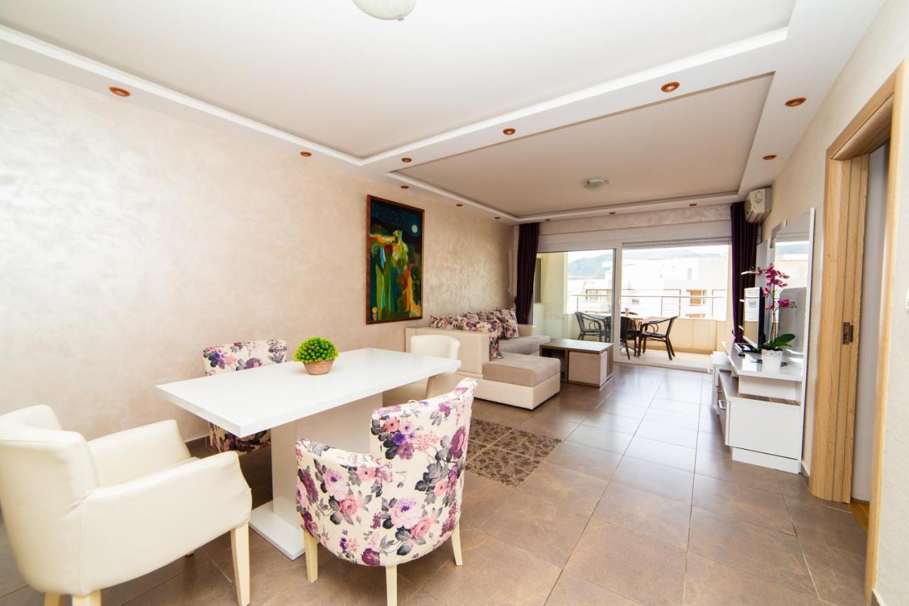 Apartment Family Rafailovici - Free Parking Budva