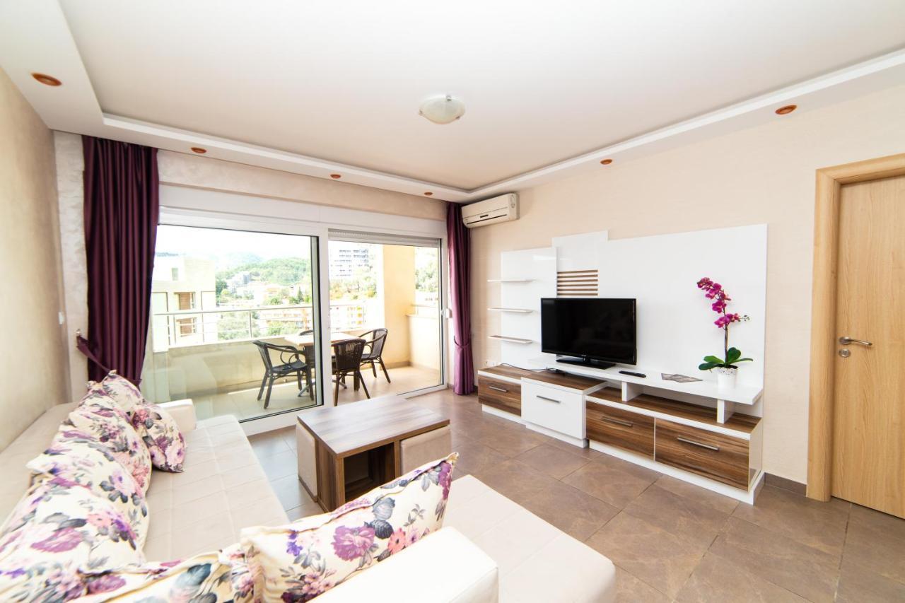 Apartment Family Rafailovici - Free Parking Budva
