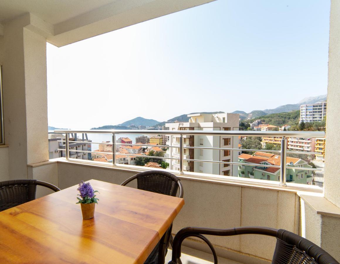 Family Rafailovici - Free Parking Apartment Budva